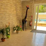 Rev'hotel Hotel Vias