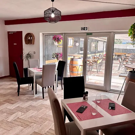 Hotell Rev'hotel Vias