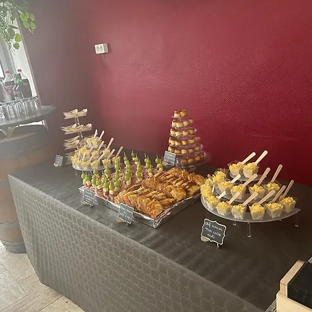 Rev'hotel Vias